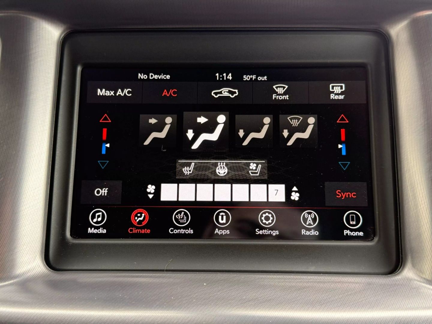 2020 Dodge Charger - Image 33
