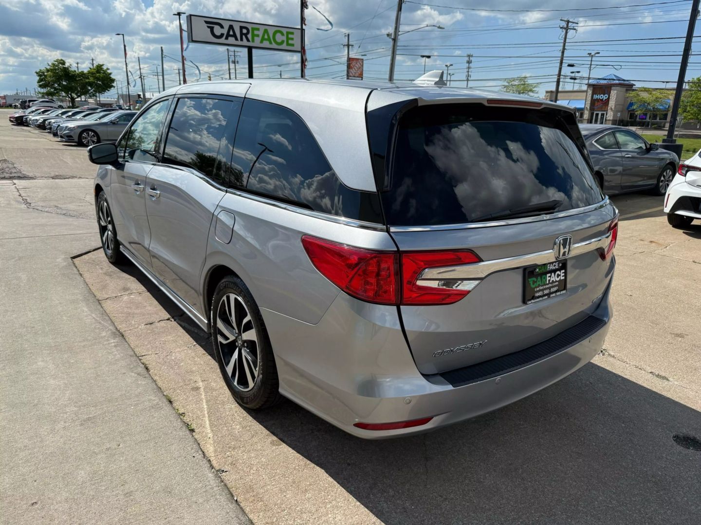 2018 Honda Odyssey - Image 8