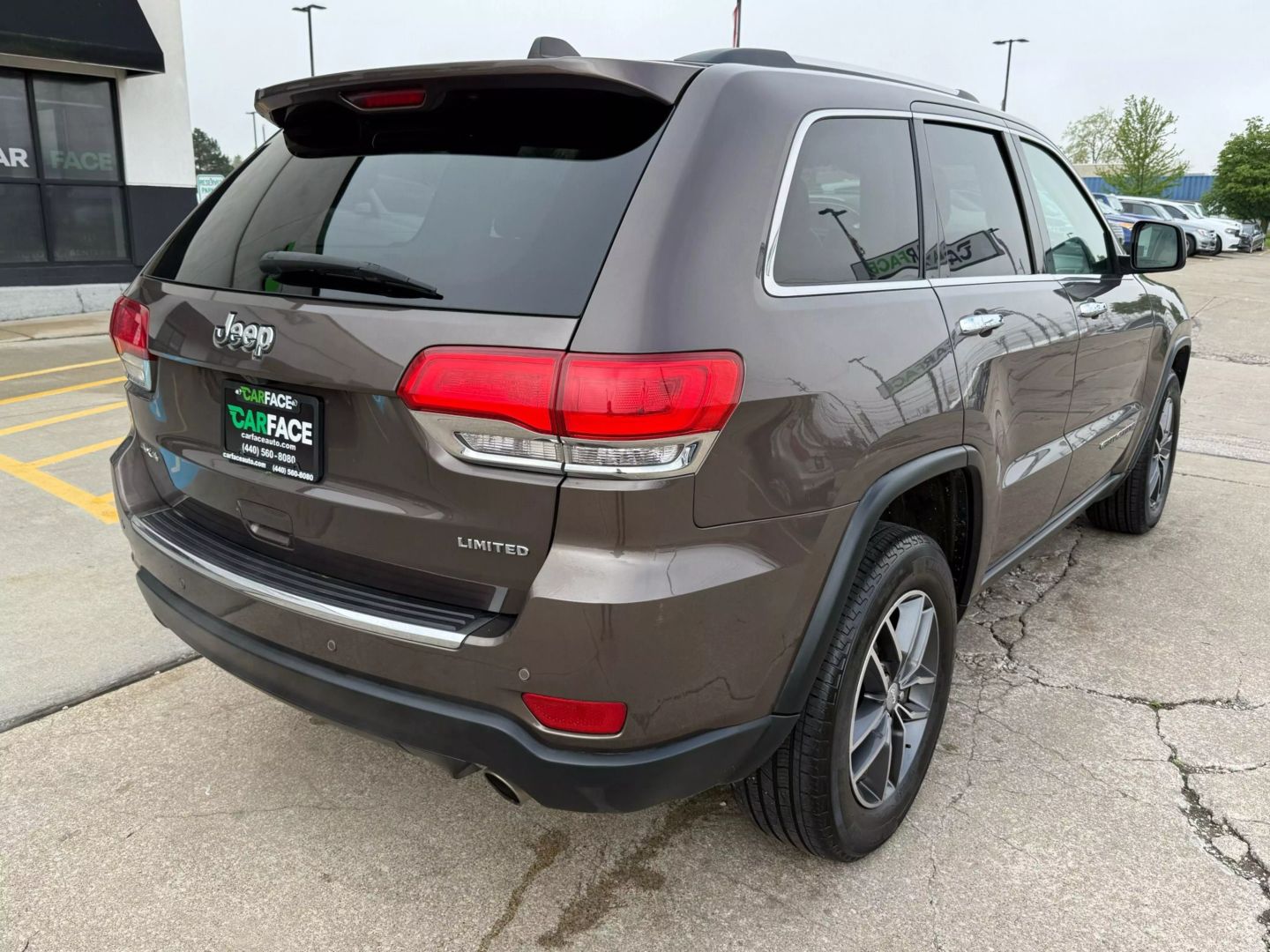 2018 Jeep Grand Cherokee - Image 15