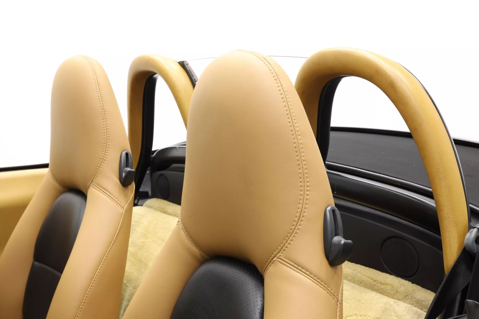 2003 Porsche Boxster - Image 19