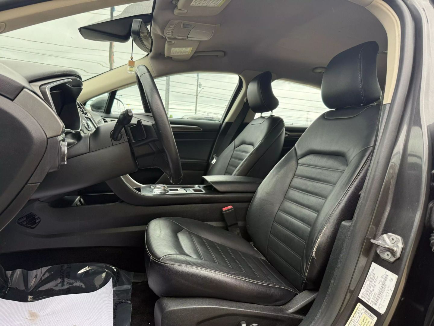 2018 Ford Fusion - Image 17