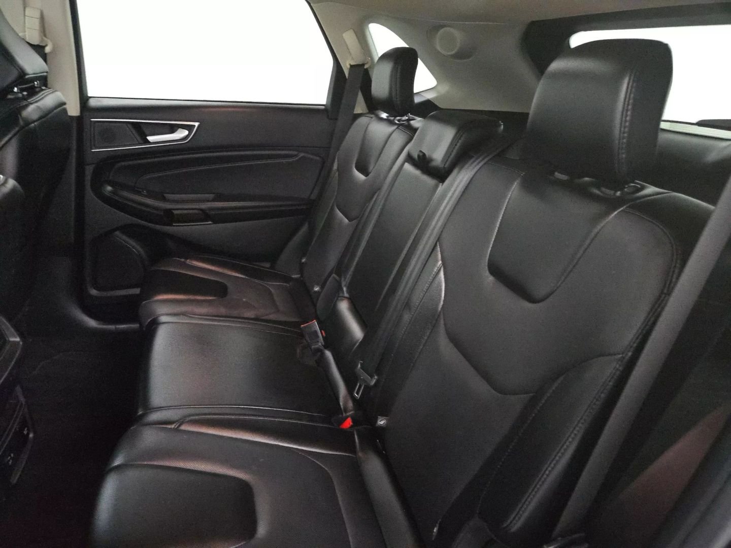 2021 Ford Edge - Image 15