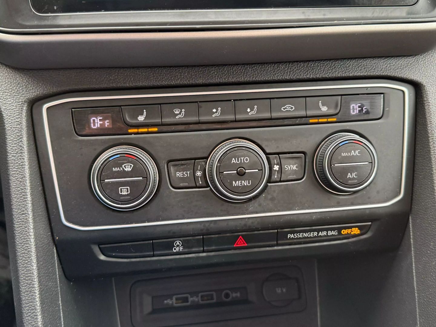 2020 Volkswagen Atlas - Image 44