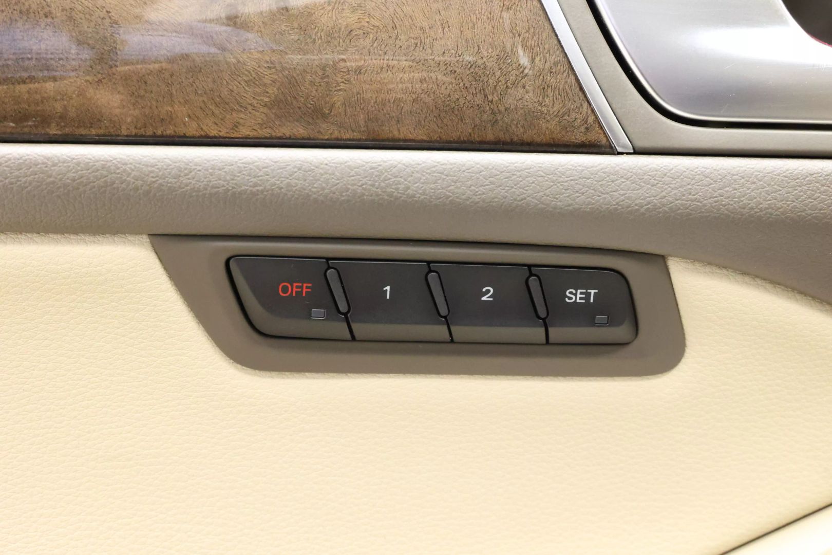 2016 Audi Q5 - Image 12