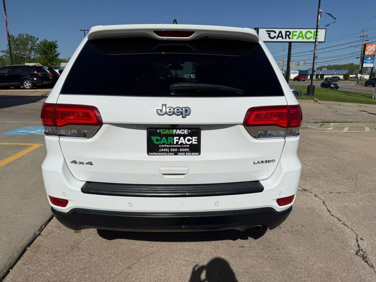 2019 Jeep Grand Cherokee - Image 10