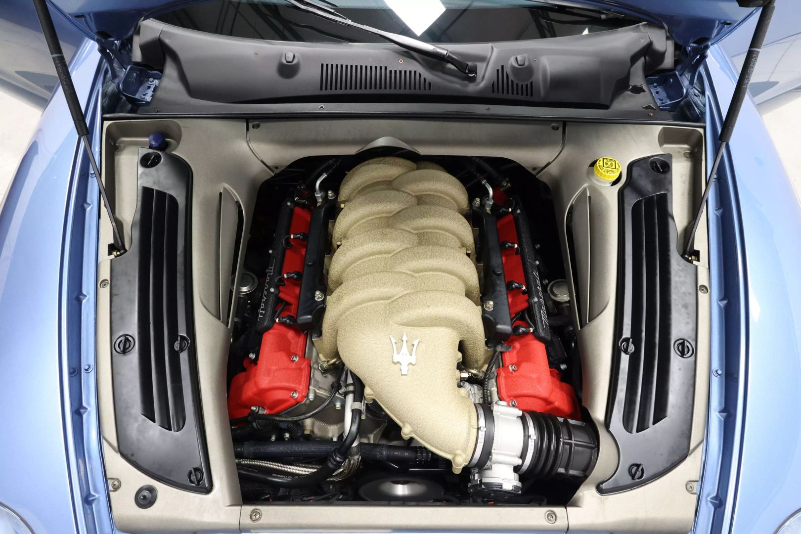 2004 Maserati Coupe - Image 85