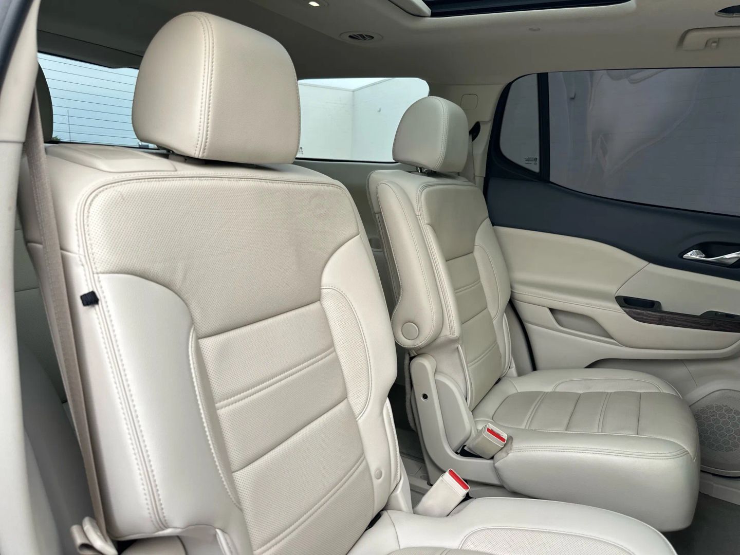 2020 GMC ACADIA SUV V6, 3.6 LITER DENALI SPORT UTILITY 4D