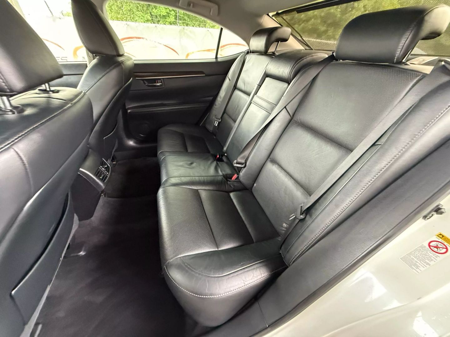 2013 Lexus Es - Image 19