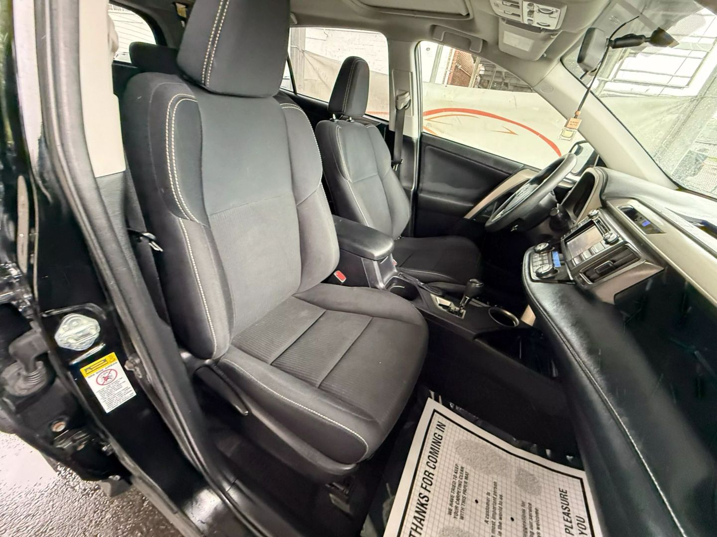 2015 Toyota Rav4 - Image 26