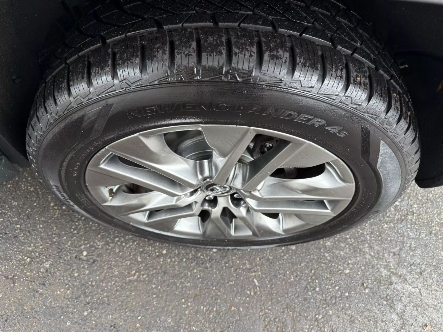 2019 Toyota Rav4 - Image 44
