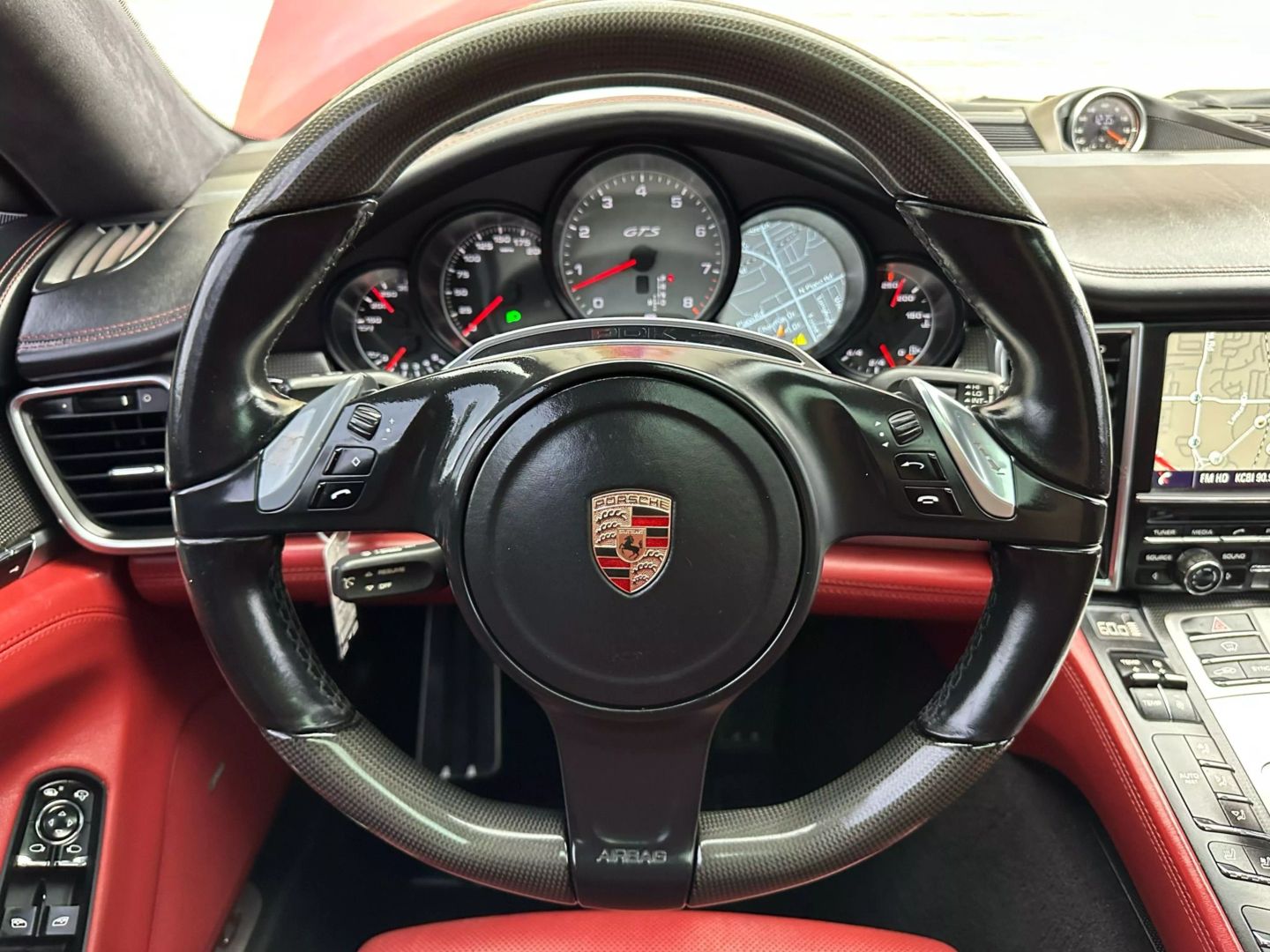 2014 Porsche Panamera - Image 62