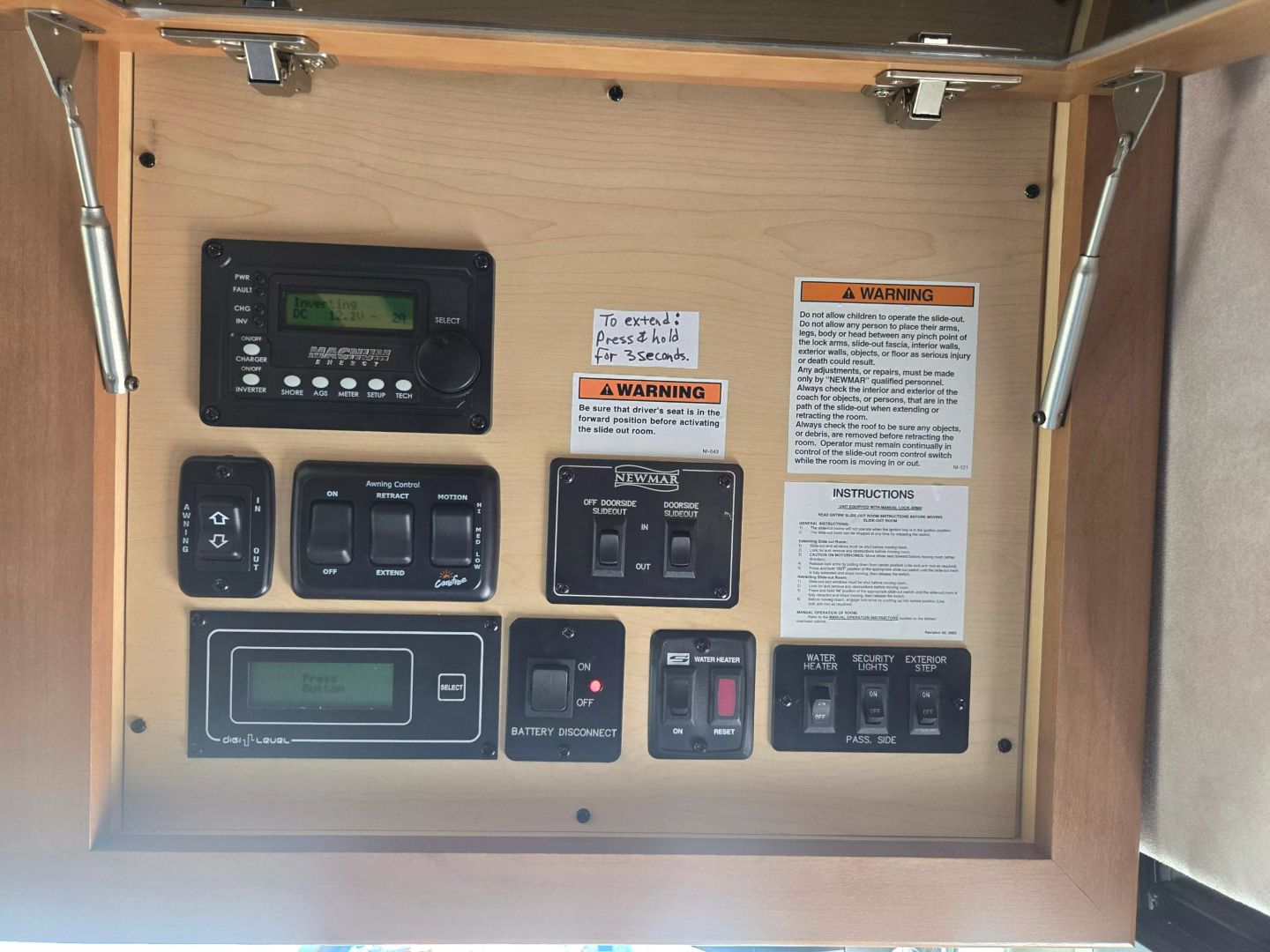 2016 Newmar Ventana Le - Image 32