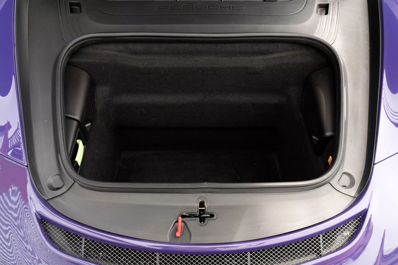 2016 Porsche 911 - Image 74
