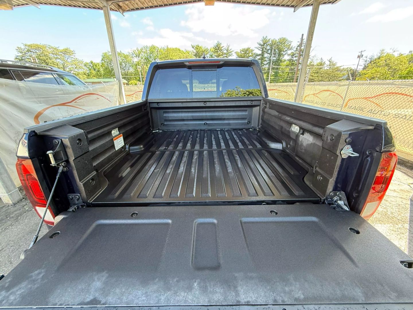 2022 Honda Ridgeline - Image 20