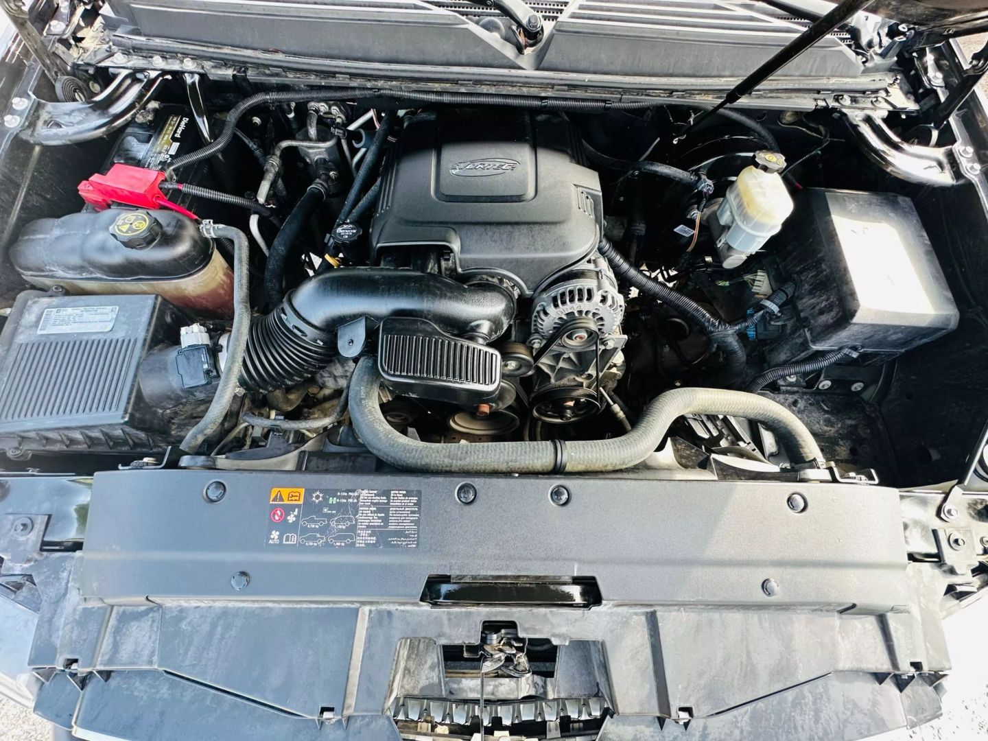 2014 Chevrolet Tahoe - Image 22