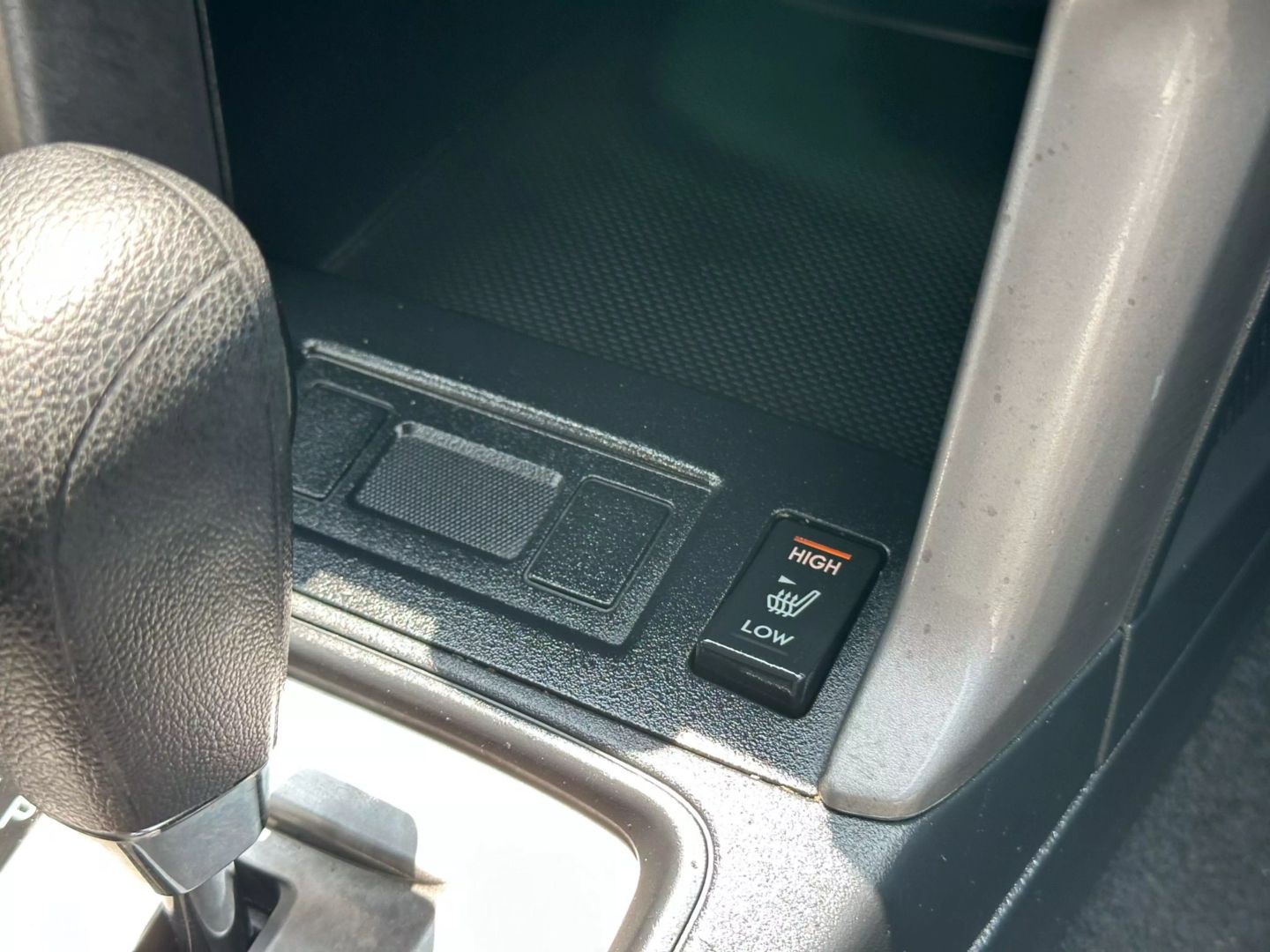 2016 Subaru Forester - Image 42