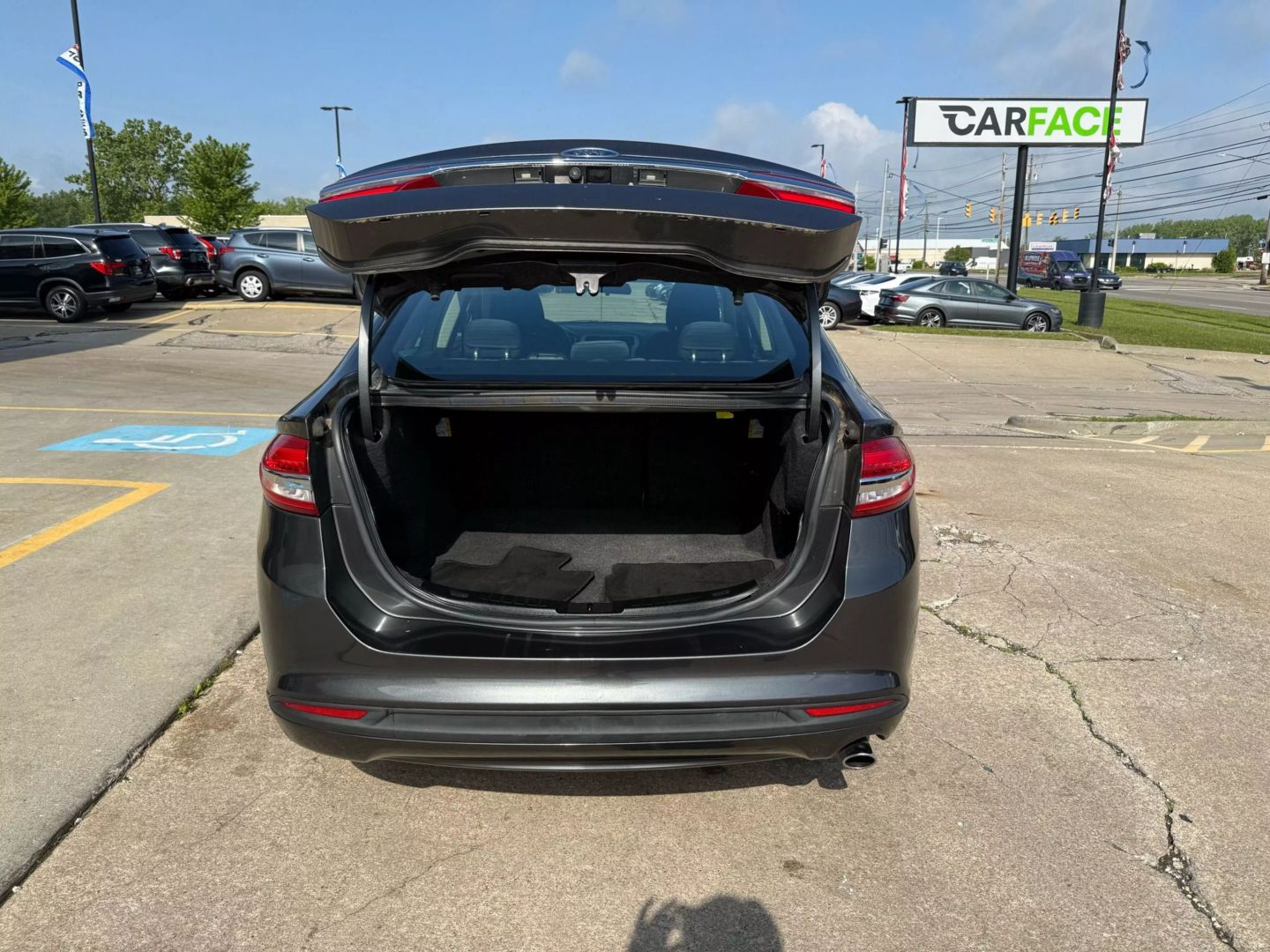 2017 Ford Fusion - Image 11