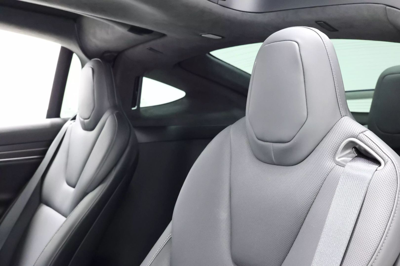 2022 Tesla Model X - Image 45