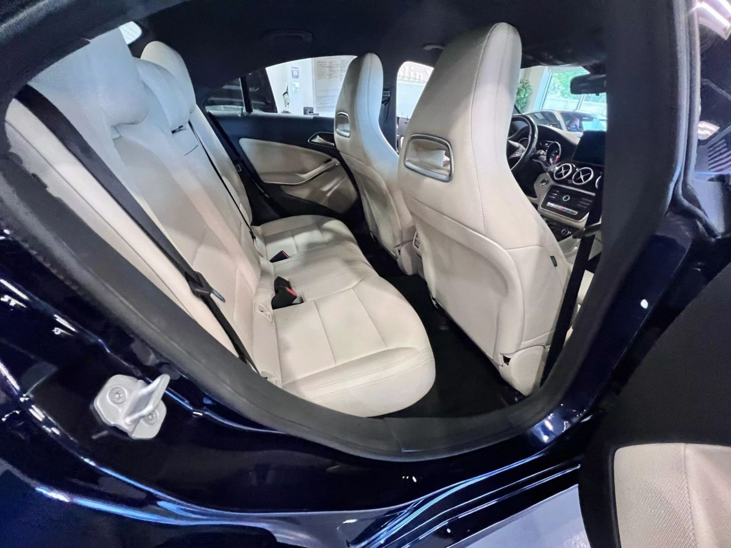 2018 Mercedes-benz Cla Cla 250 Coupe 4d - Image 24