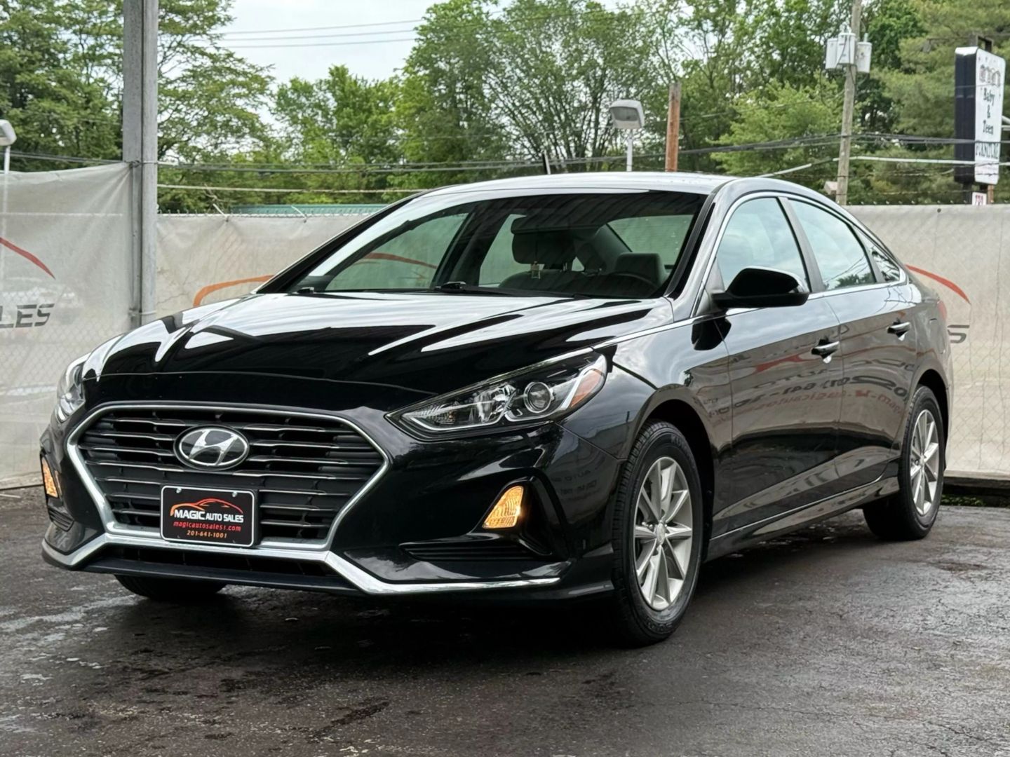 2019 Hyundai Sonata - Image 3