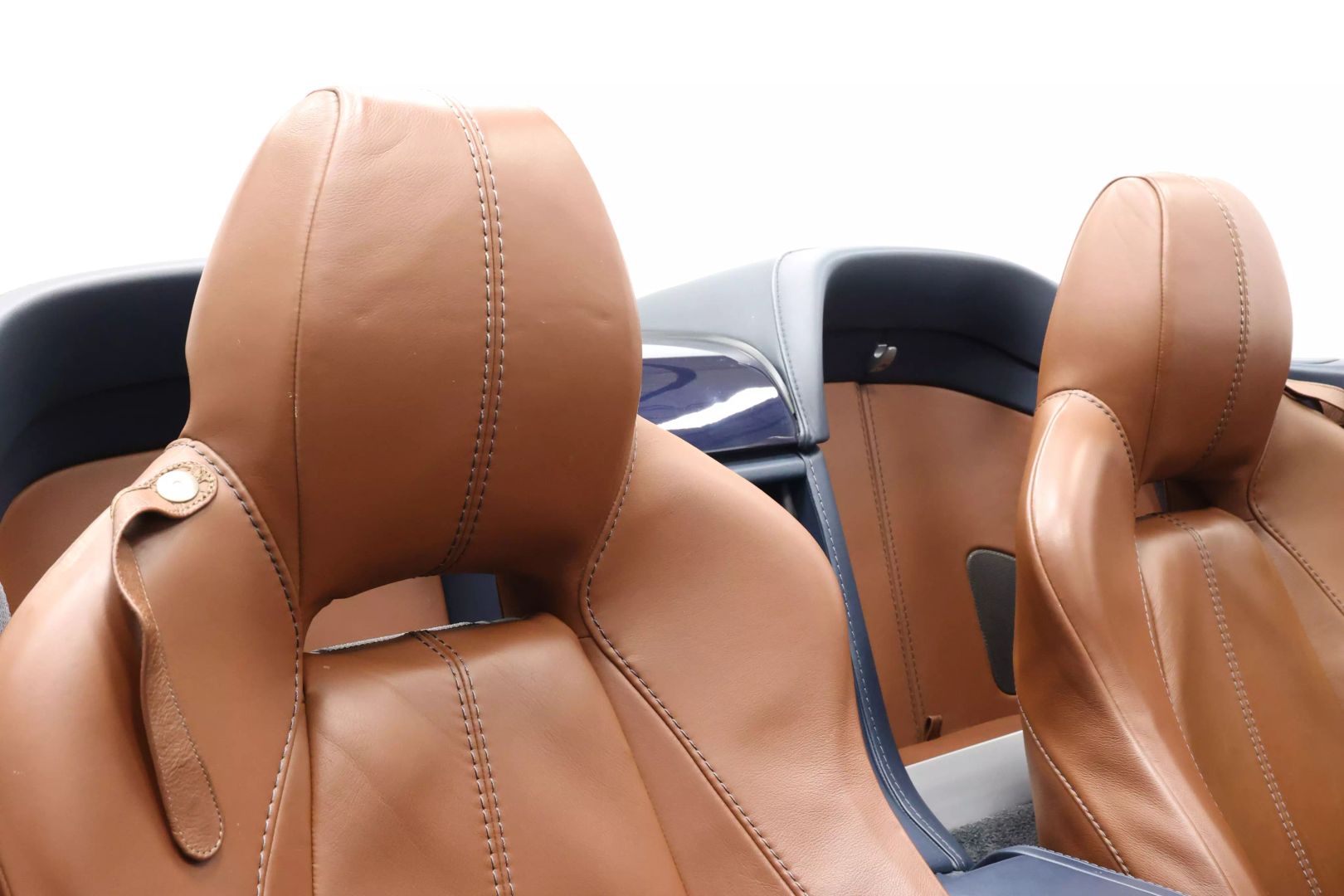 2014 Aston Martin Vantage - Image 67