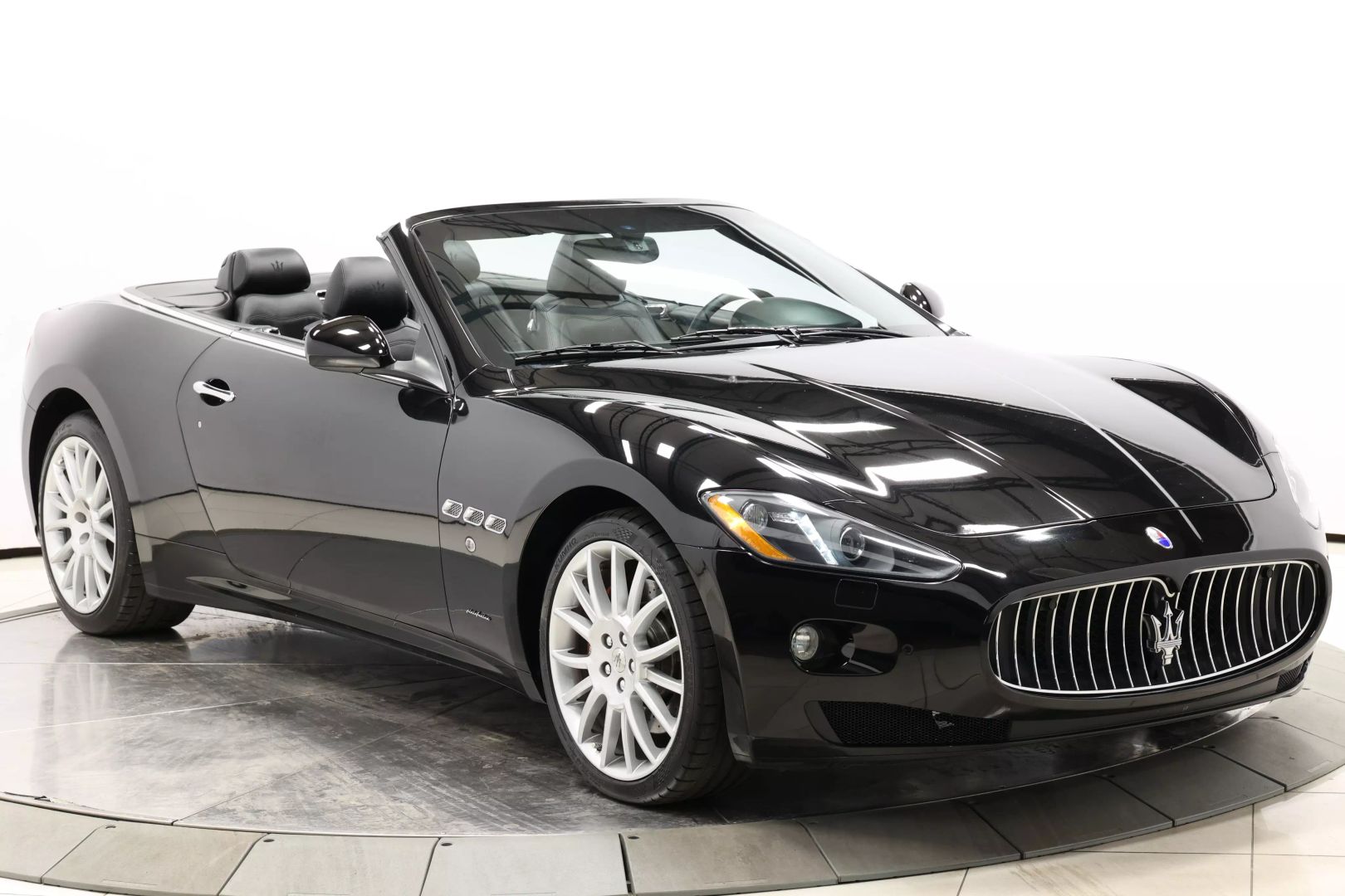2013 Maserati Granturismo - Image 96