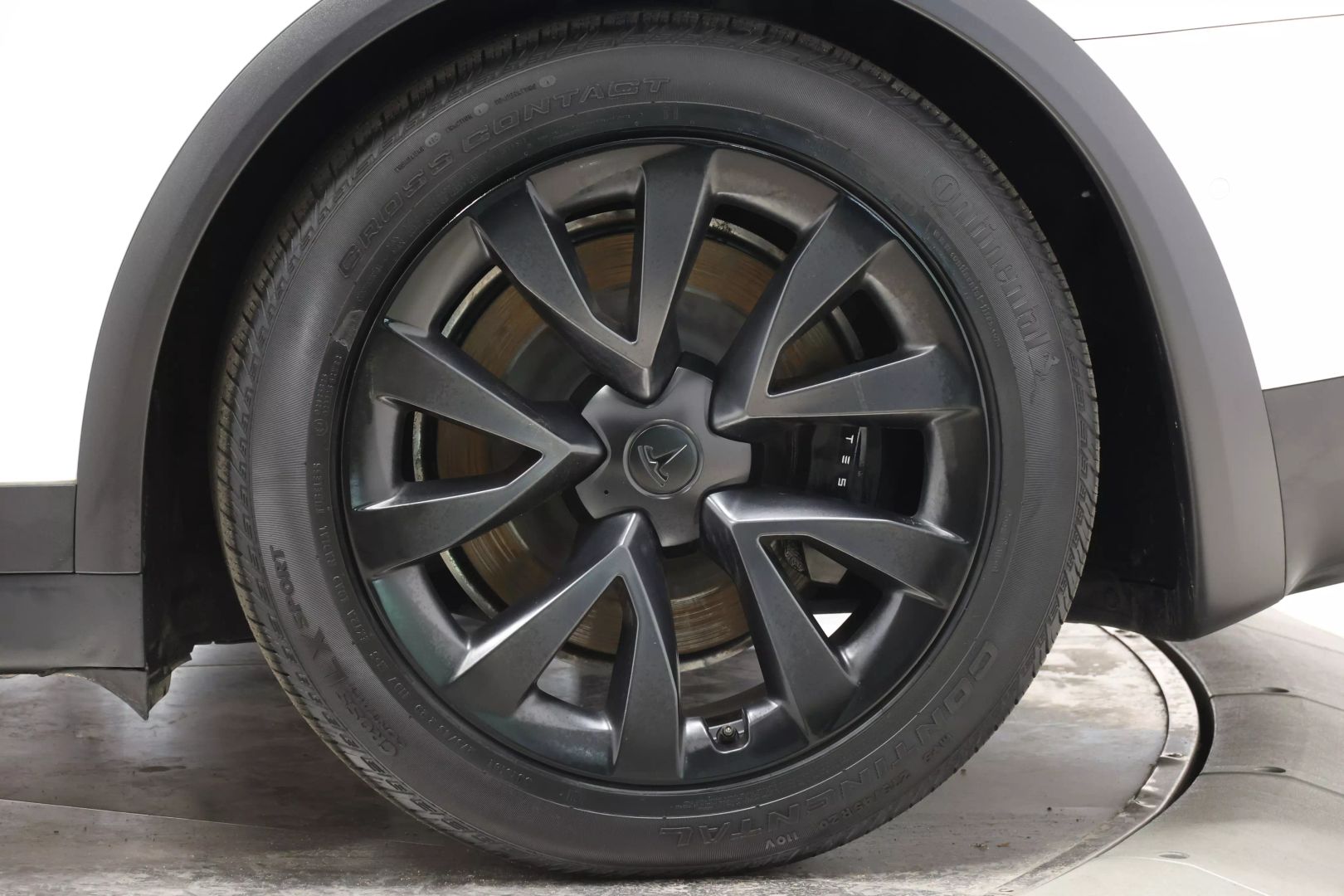 2023 Tesla Model X - Image 103