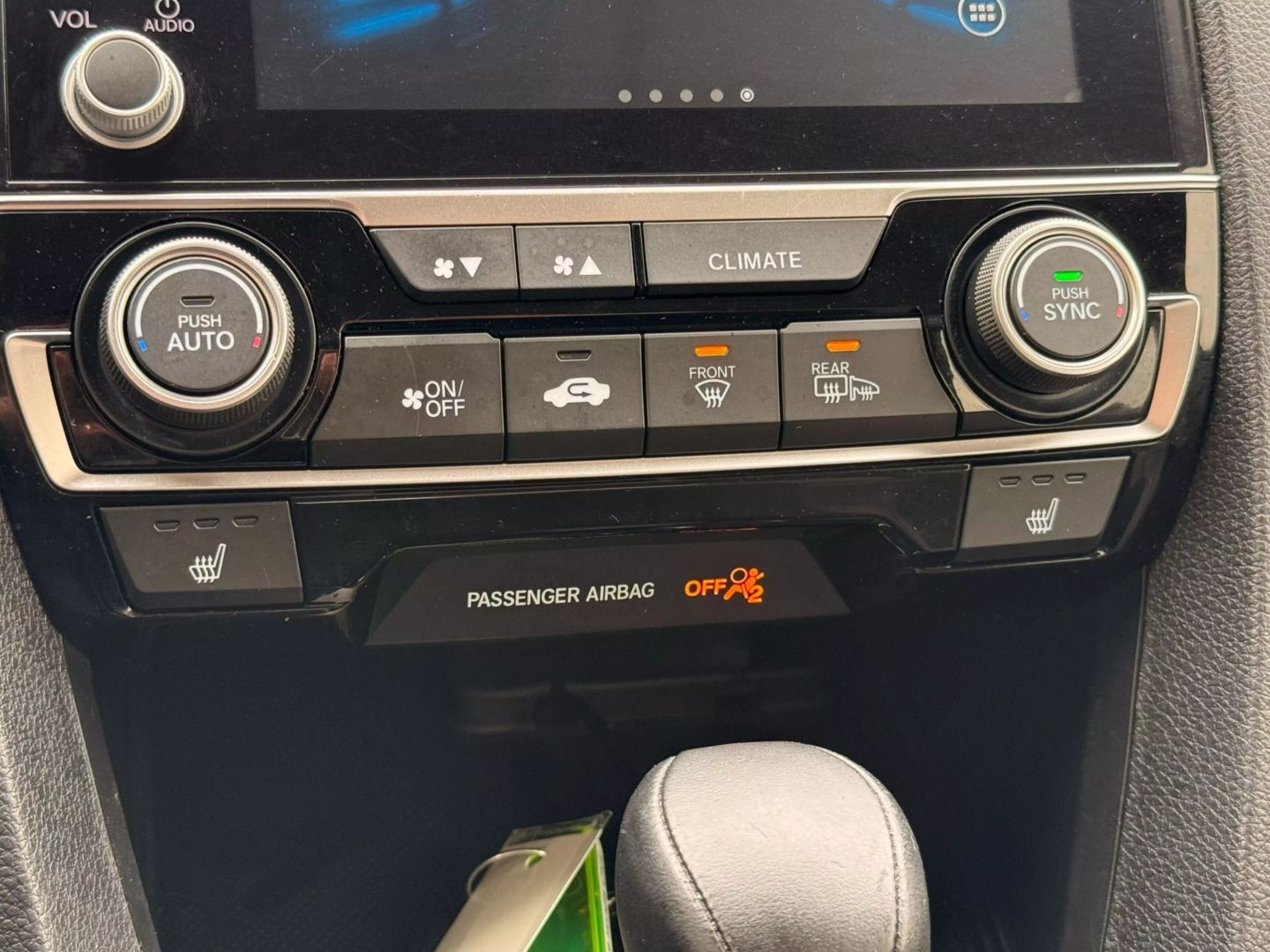 2019 Honda Civic - Image 35