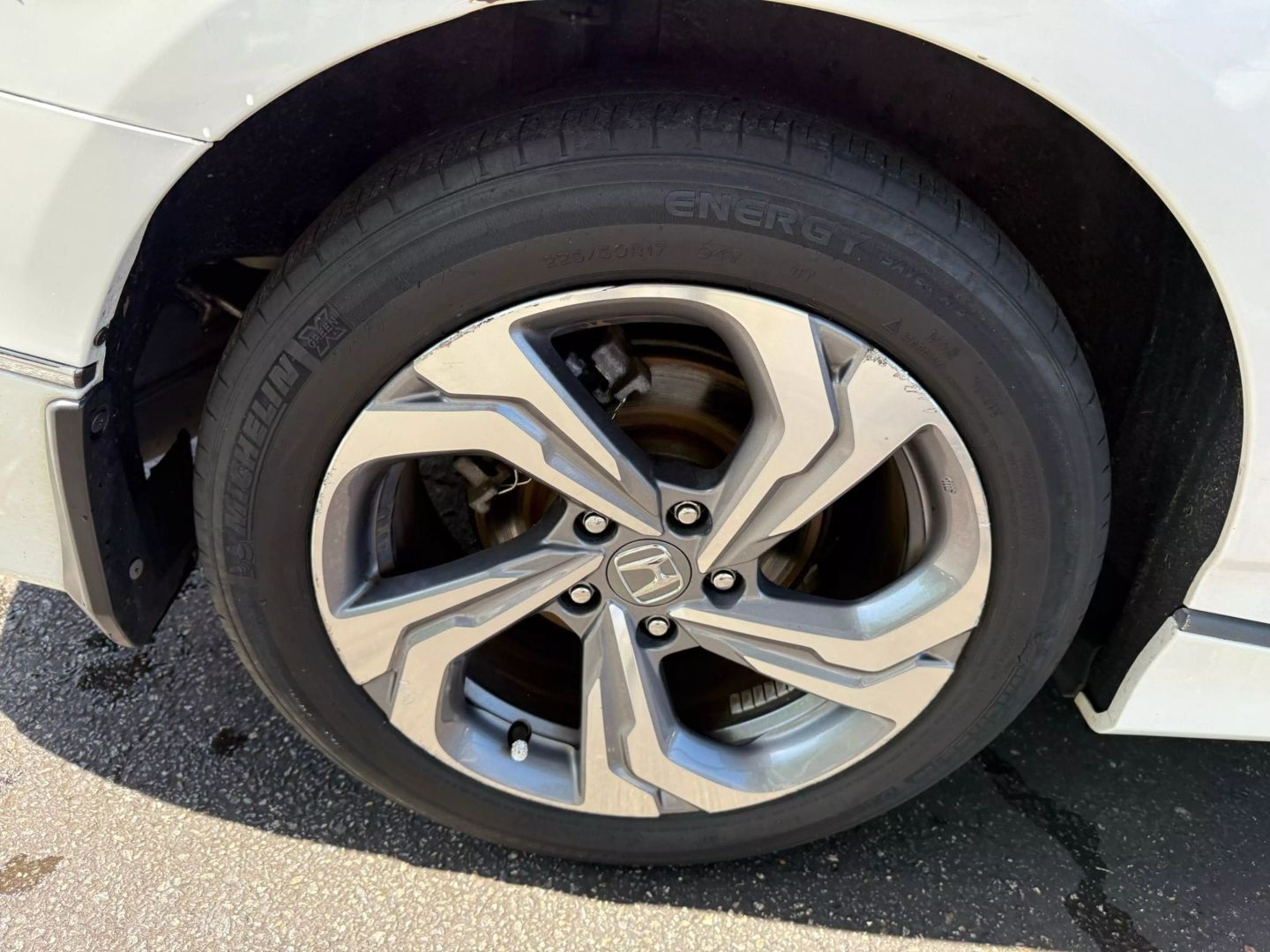 2018 Honda Accord - Image 47