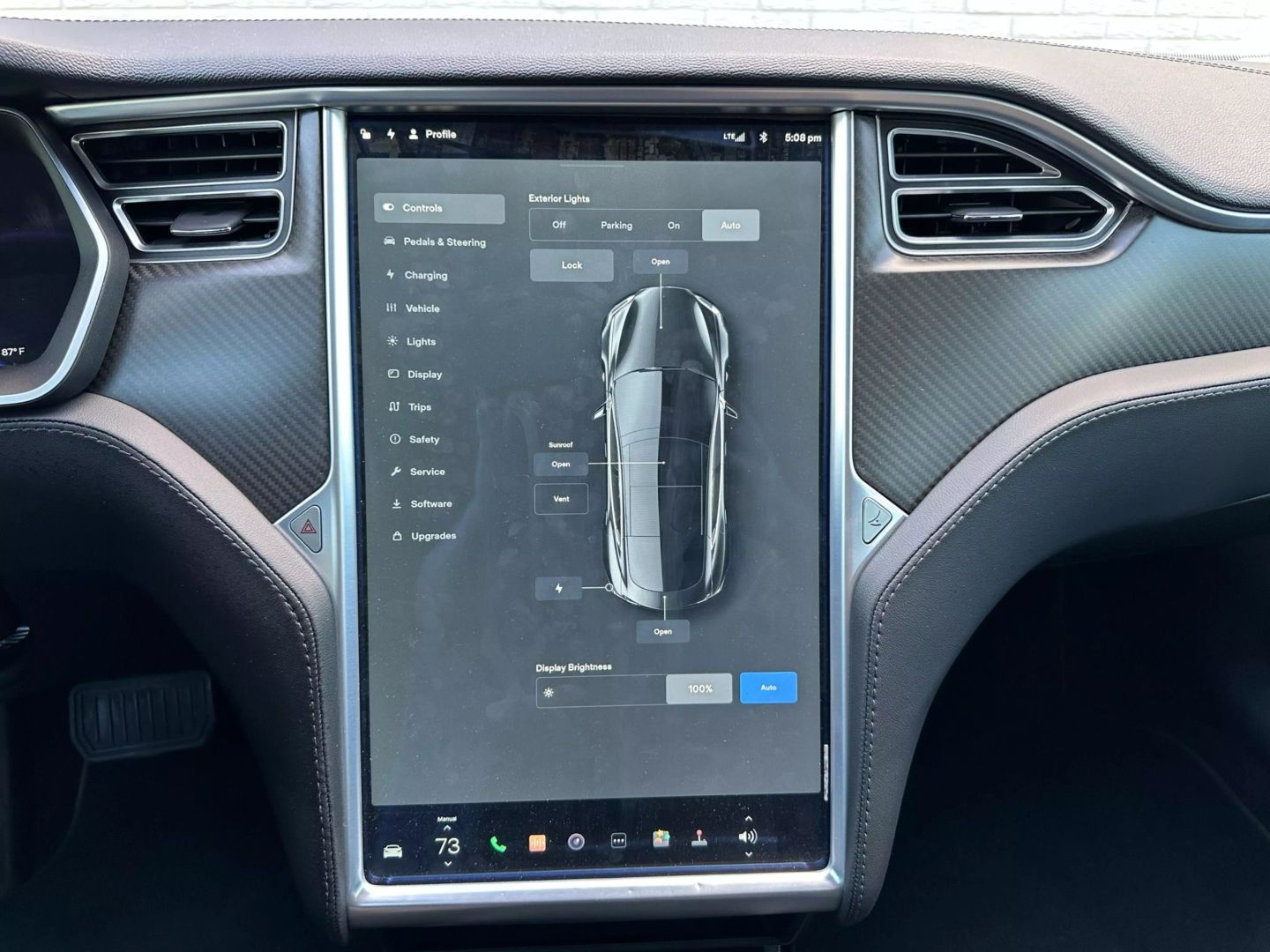 2014 Tesla Model S - Image 47
