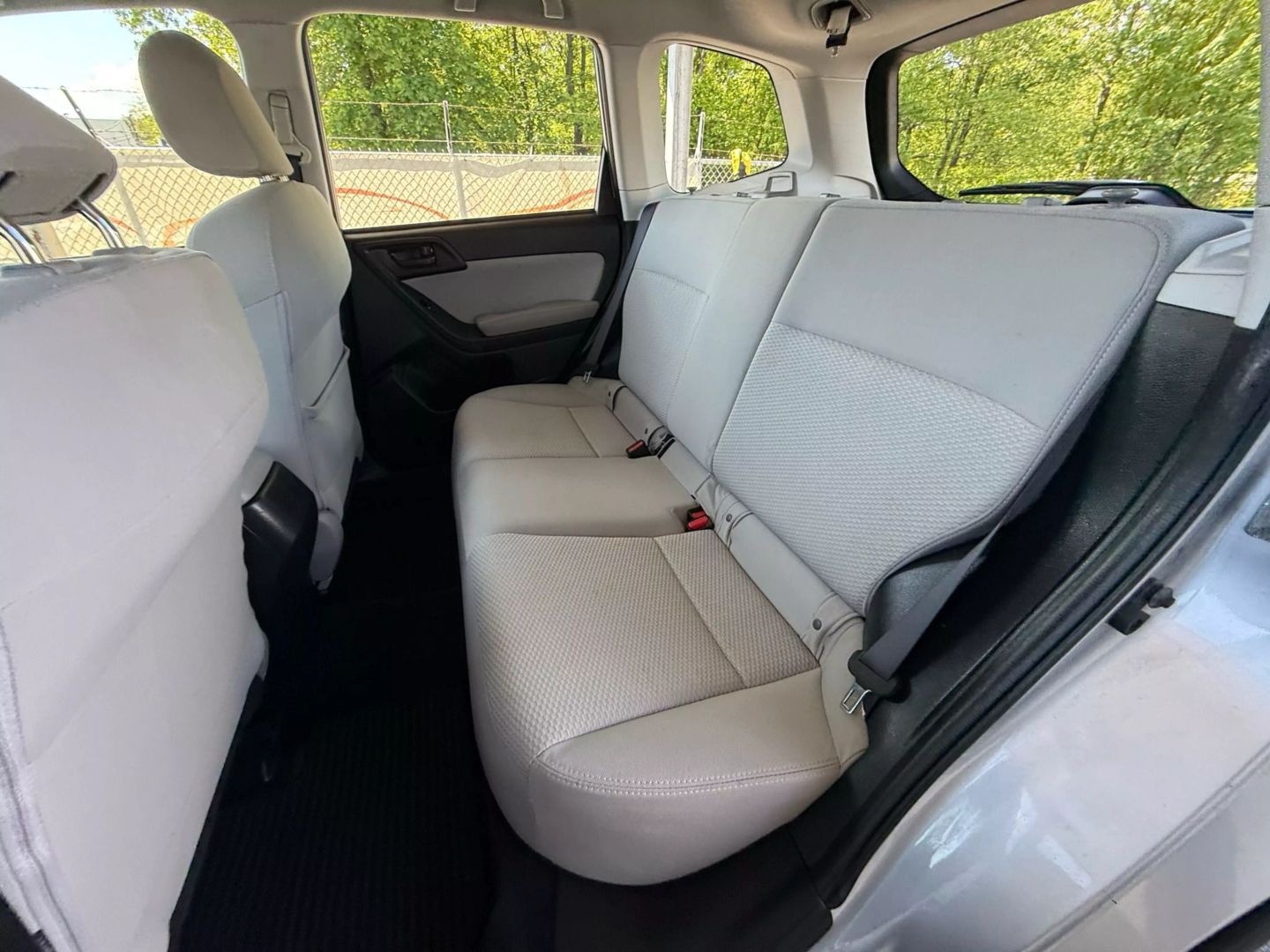2016 Subaru Forester - Image 19