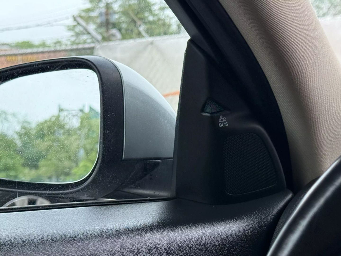 2018 Volvo S60 - Image 33