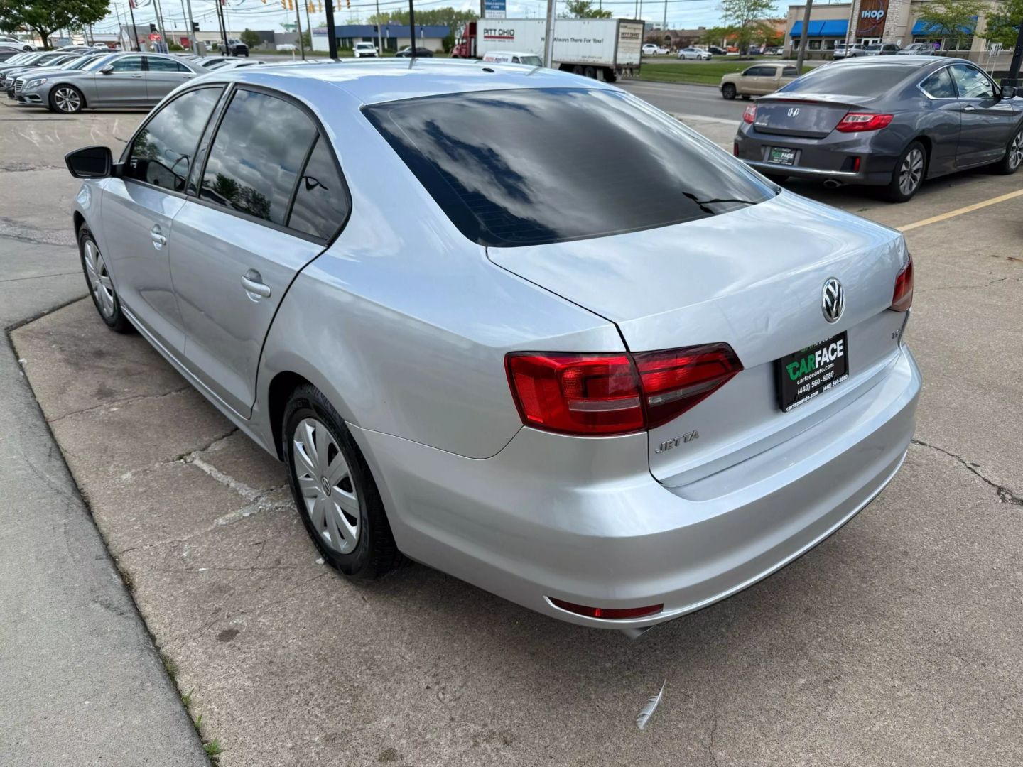 2016 Volkswagen Jetta - Image 7