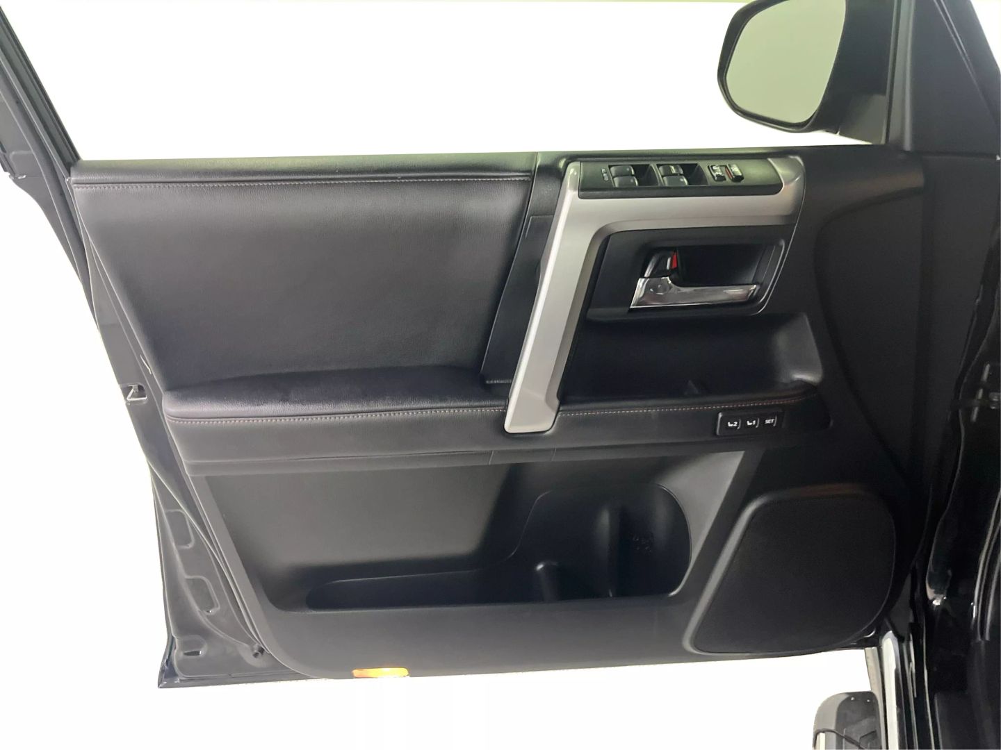 2019 Toyota 4runner - Image 21