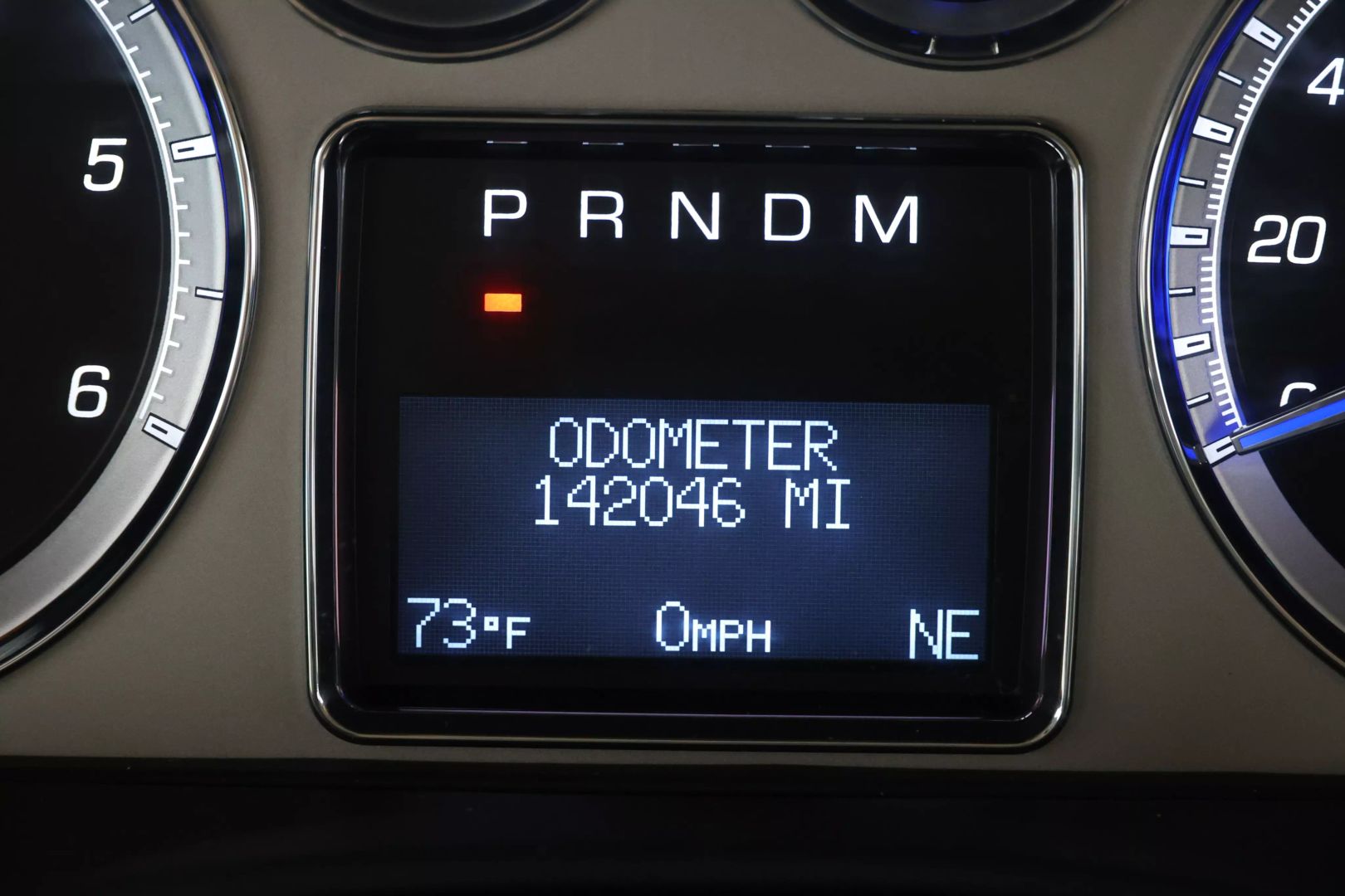2012 Cadillac Escalade - Image 29