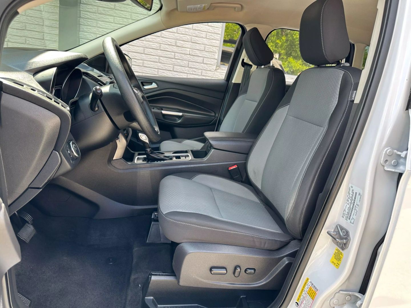 2018 Ford Escape - Image 14