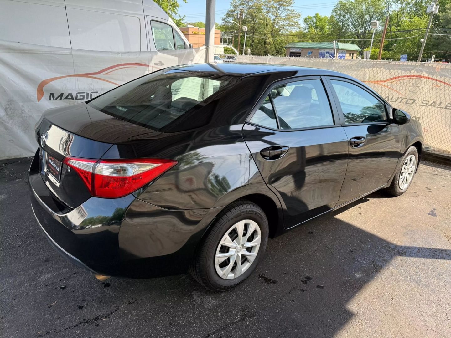 2015 Toyota Corolla - Image 12