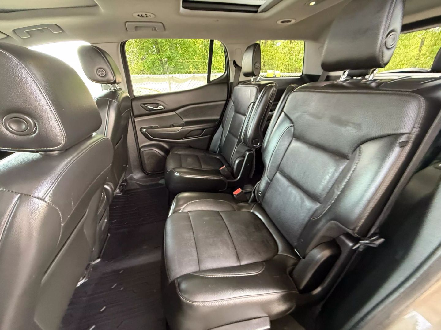 2019 Gmc Acadia - Image 19