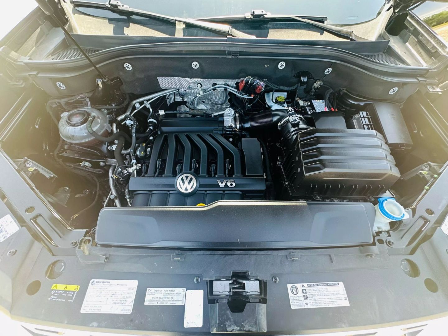2019 Volkswagen Atlas - Image 25