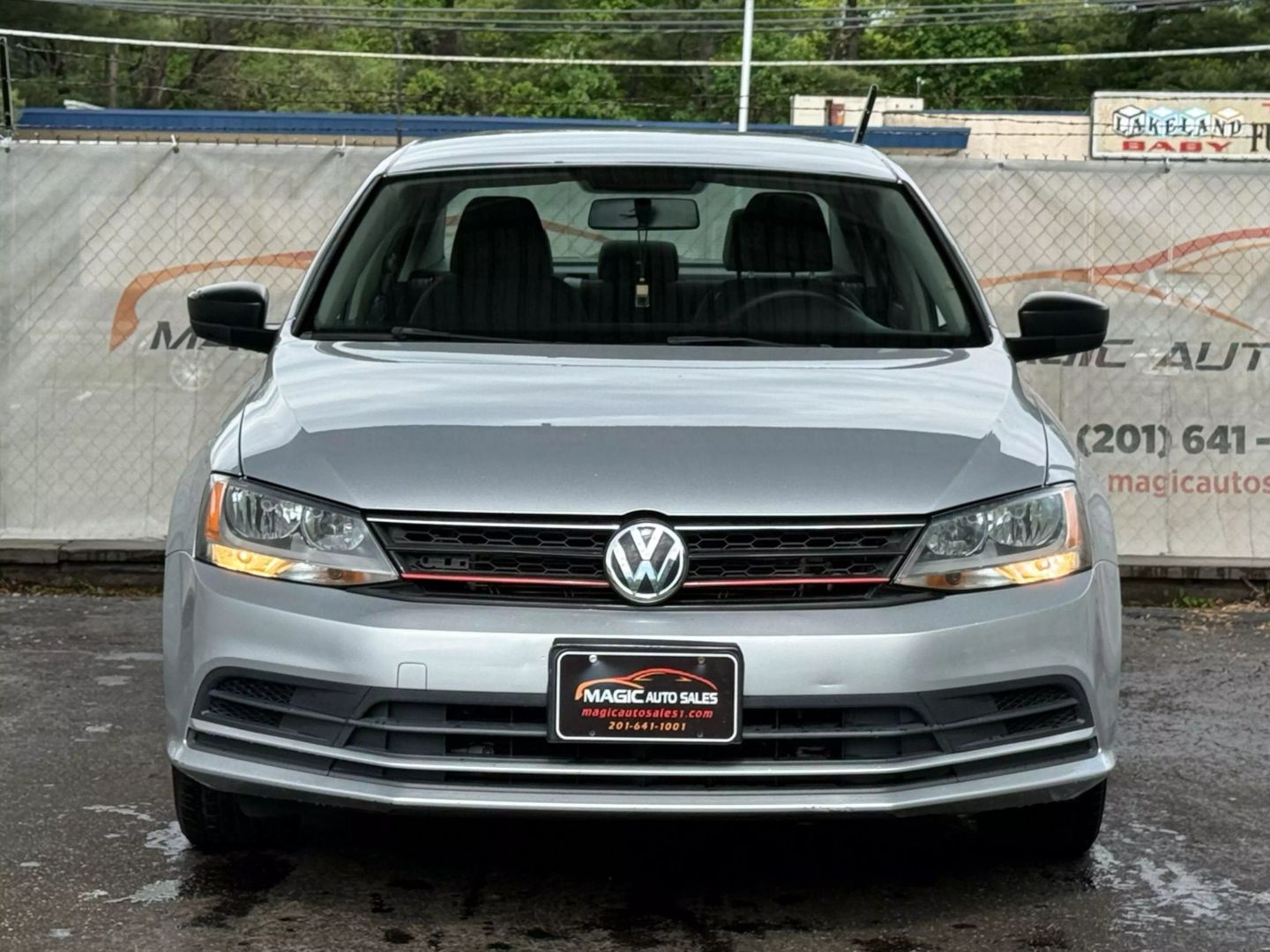 2015 Volkswagen Jetta - Image 5