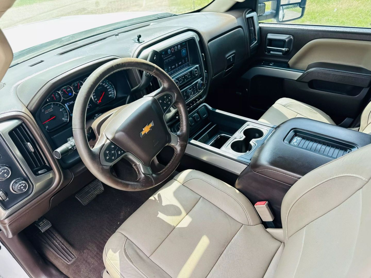 2019 Chevrolet Silverado 3500 Hd Crew Cab - Image 17