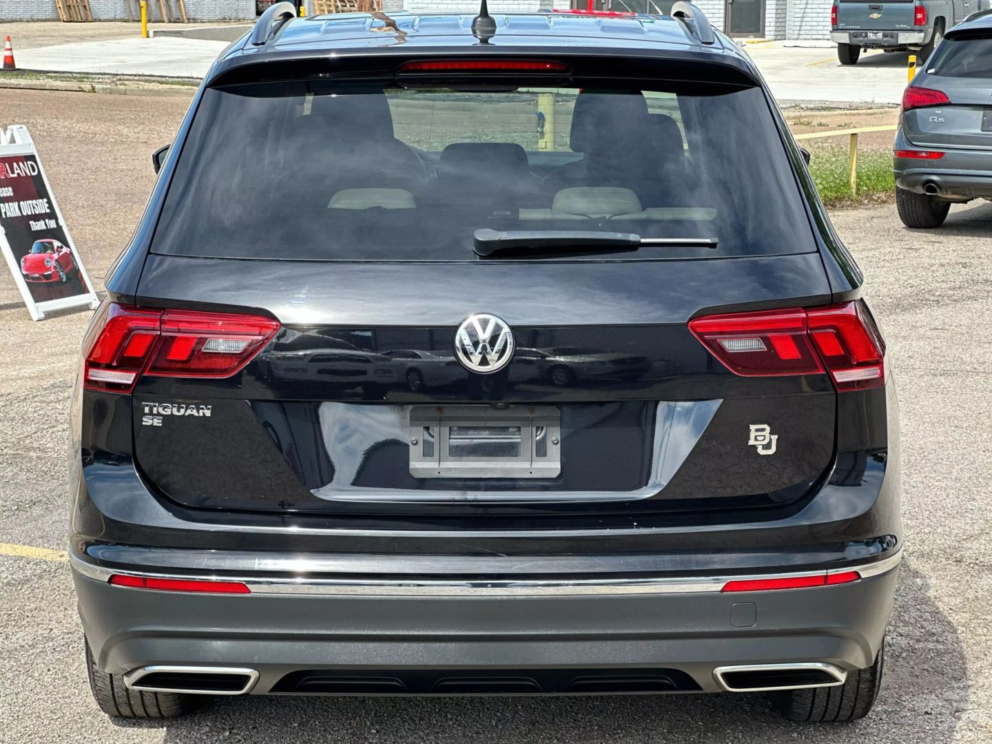 2020 Volkswagen Tiguan - Image 5