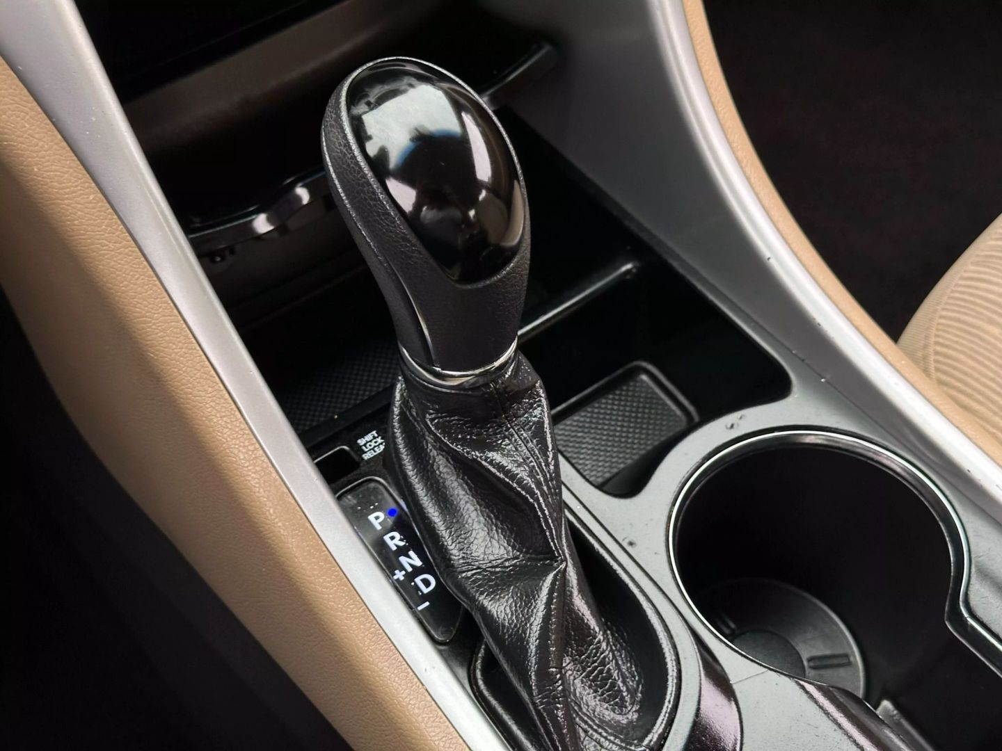 2014 Hyundai Sonata - Image 33