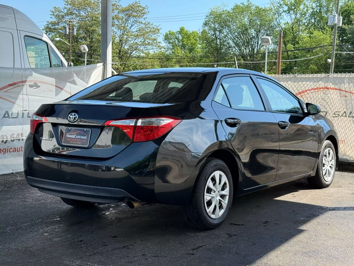 2015 Toyota Corolla - Image 11