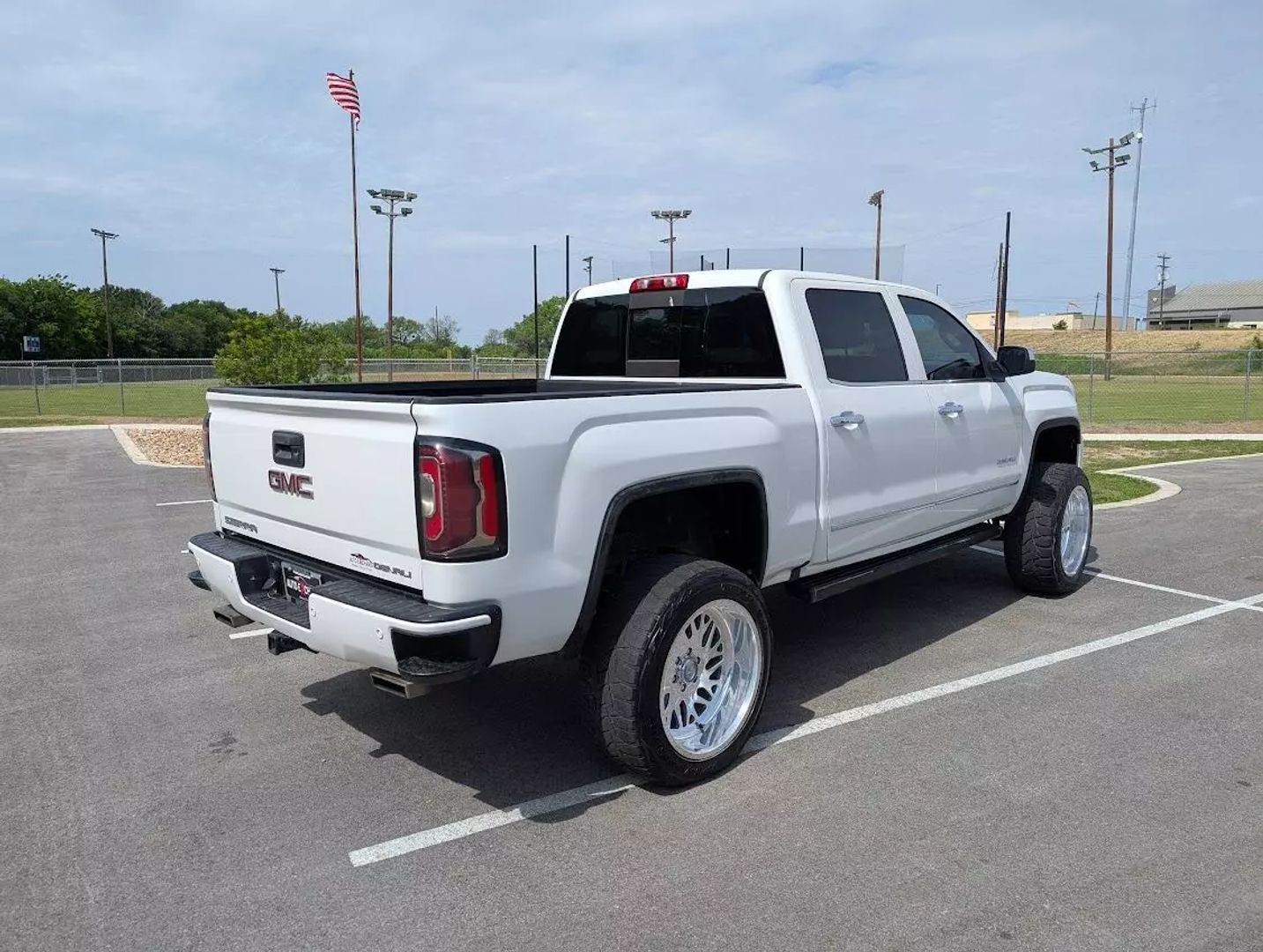 2016 Gmc Sierra 1500 Crew Cab - Image 12