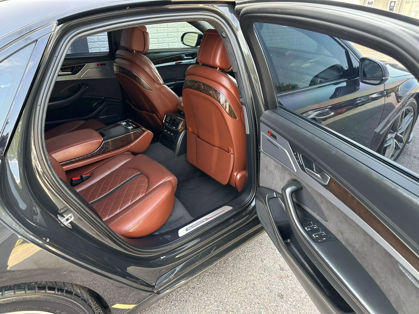 2017 Audi A8 - Image 45