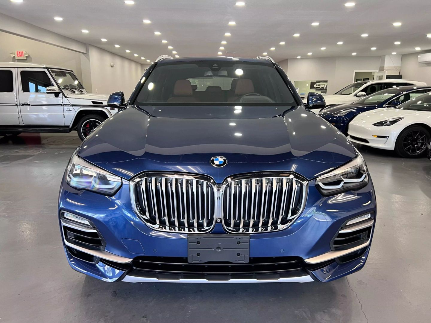 2019 Bmw X5 Xdrive50i Sport Utility 4d - Image 2