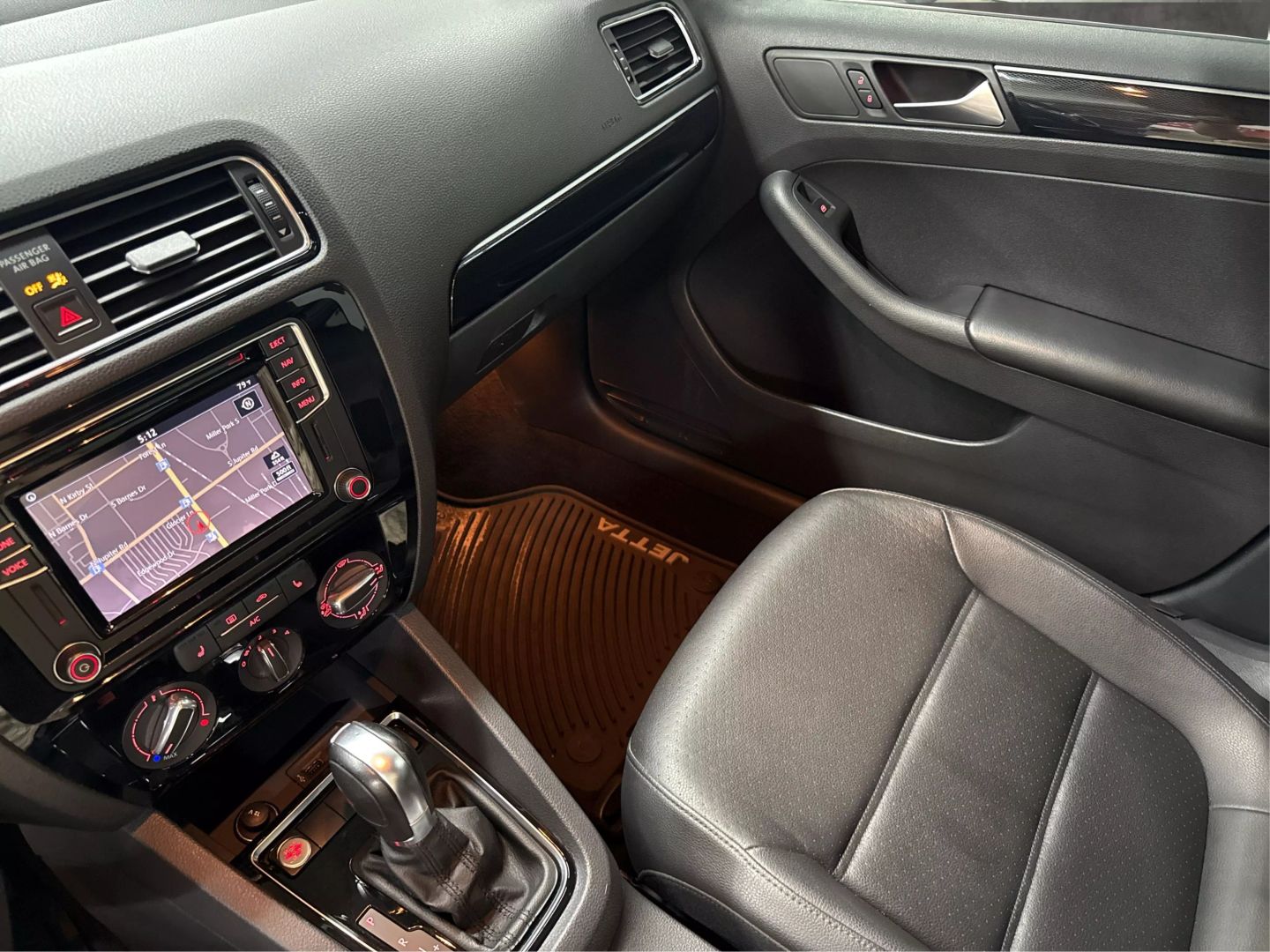 2016 Volkswagen Jetta - Image 33