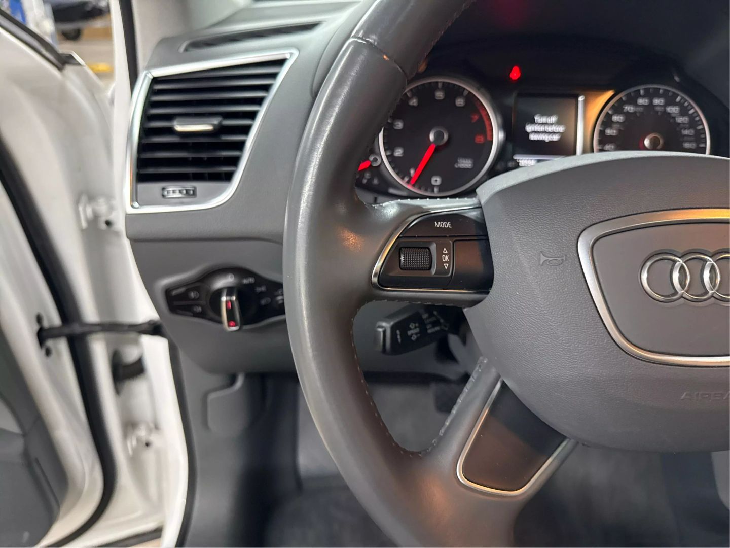 2015 Audi Q5 - Image 26