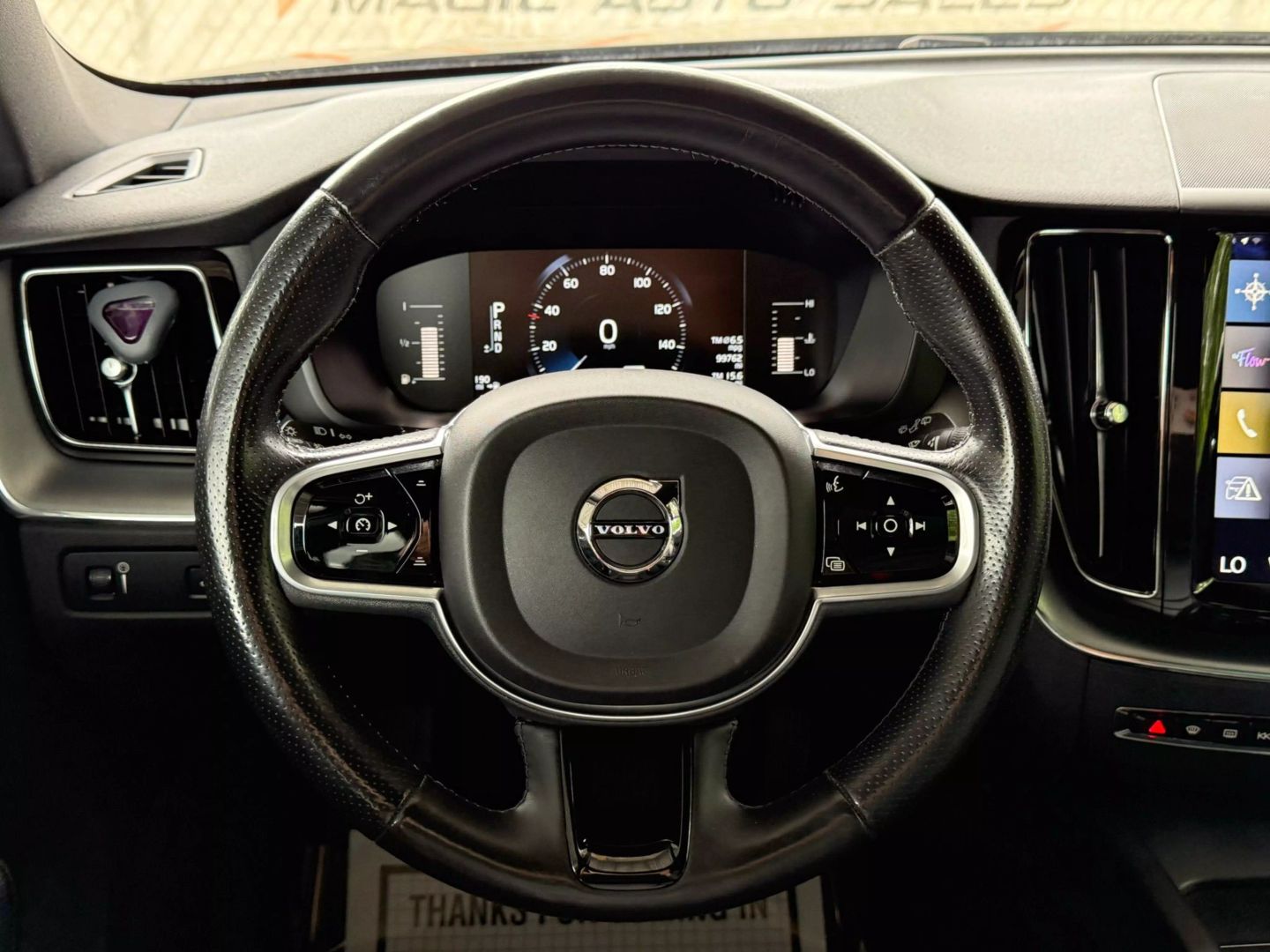 2018 Volvo Xc60 - Image 34